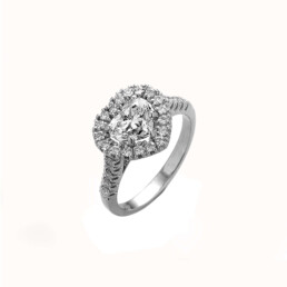 Anello contorno cuore